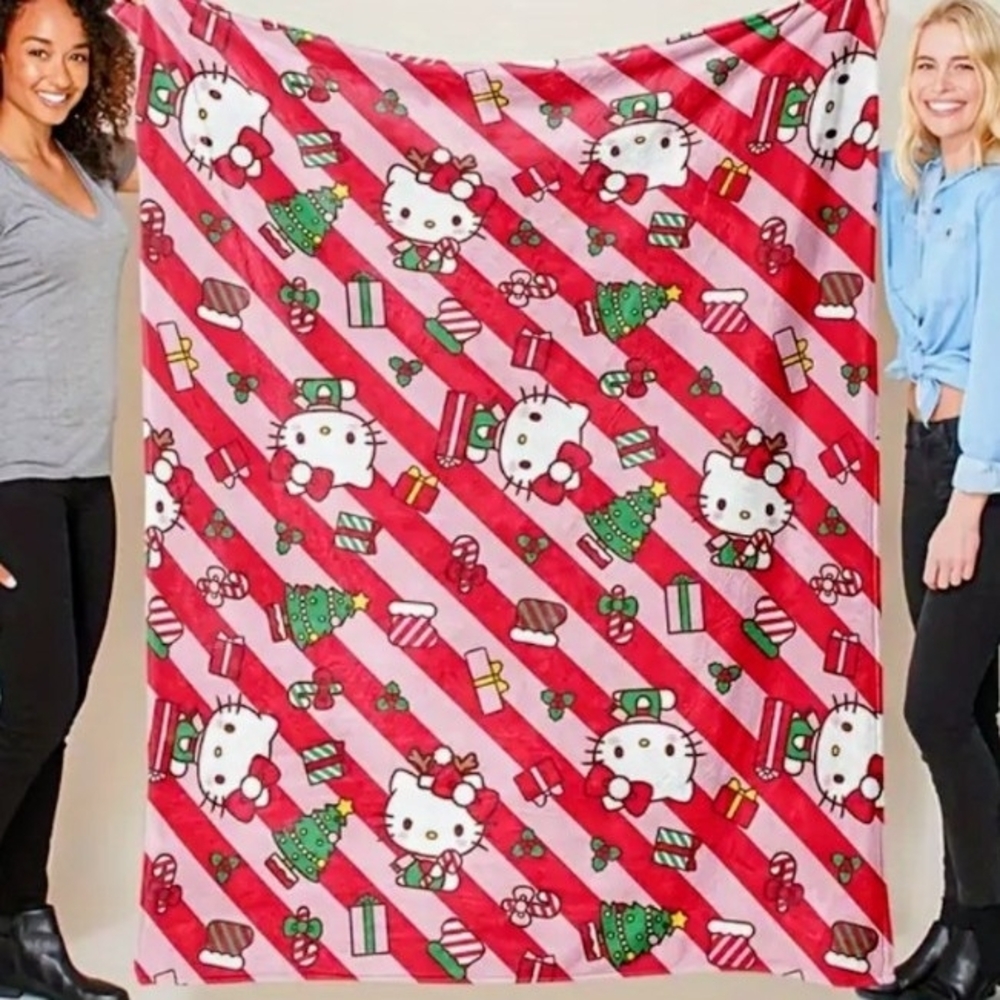 Hello Kitty Festive Blanket - Red and Green